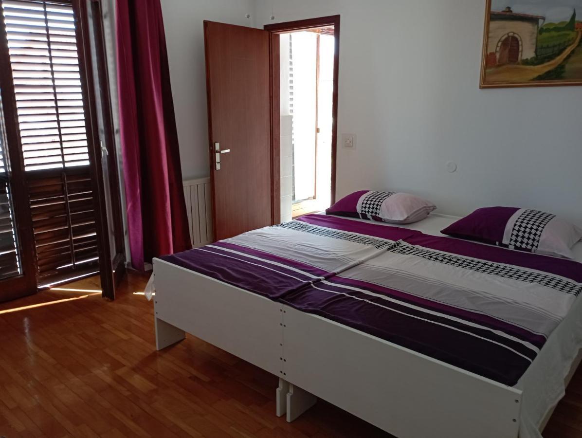 Apartment Mare 1 Novigrad  ภายนอก รูปภาพ
