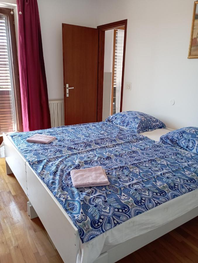 Apartment Mare 1 Novigrad  ภายนอก รูปภาพ